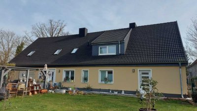 Saniertes Mehrgenerationenhaus auf großem Grundstück vor den Toren Rügens
