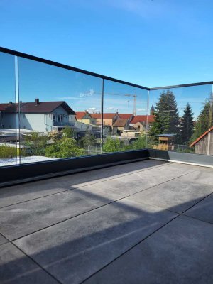 Exklusive 3-Zimmer-Wohnung mit Balkon in Kronau