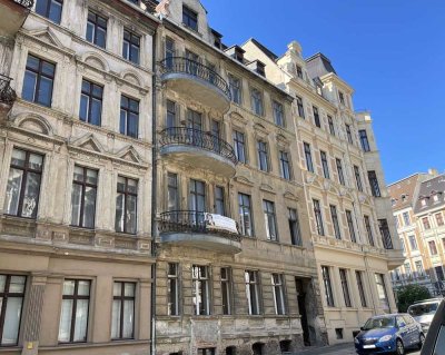 Wohntraum zum Verwirklichen – 4-Zimmer-ETW mit Balkon und Sanierungskonzept