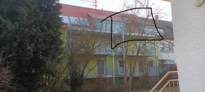 Geschmackvolle, neuwertige 3,5-Raum-DG-Wohnung mit gehobener Innenausstattung mit EBK in Hechingen