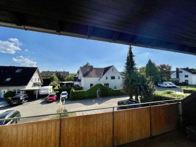 Gepflegte 2-Raum-Wohnung mit Balkon und Einbauküche in Bielefeld Hillegossen