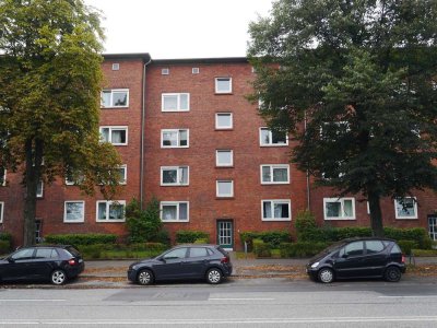 Sanierte 2-Zimmer-Wohnung mit Loggia