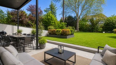 LAGE! LAGE! LAGE! Luxuriöses Wohnen in Traumlage mit großer Terrasse & Garten plus Stellplatz
