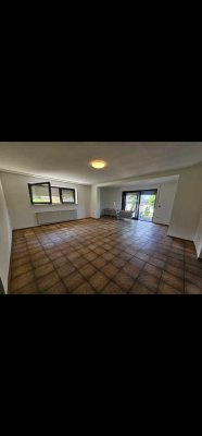 600 € - 79 m² - 2.0 Zi.