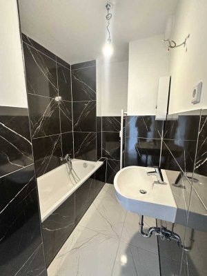 Erstbezug nach Sanierung · 3-Zimmer-Wohnung · 61 m² im 2. Obergeschoss