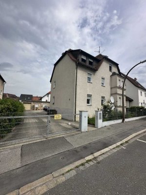 Attraktive 4,5-Zimmer-Maisonette-Wohnung in Lauf an der Pegnitz / Teilmöbliert
