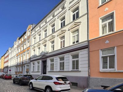 Herrliche sofort bezugsfreie Eigentumswohnung mit Terrasse in Schwerin zu verkaufen!