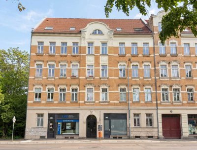 Wertbeständiger Altbau: 2-Zimmer-Wohnung mit Balkon in Leipzig-Volkmarsdorf!