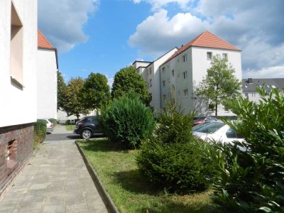 Besichtigung 31.8. um 15 Uhr! Frisch renovierte 2 Zimmer Wohnung in sanierter, ruhiger Wohnanlage