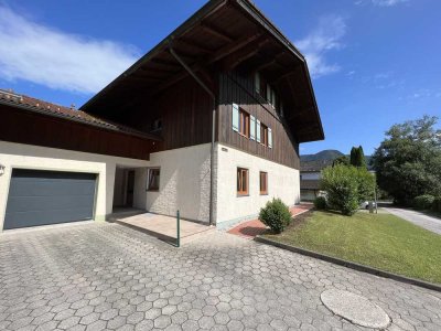 Unverbaute 3,5-Zimmer-Erdgeschosswohnung mit Terrasse in Schleching