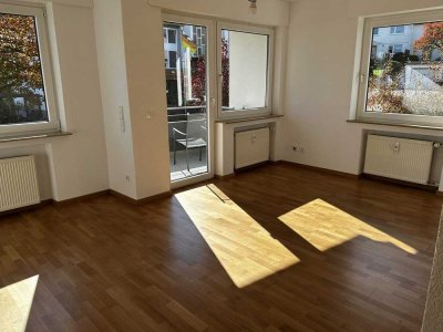 Helle 4-Zimmer Wohnung mit Balkon in Ebersbach an der Fils