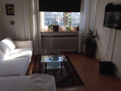 Große helle 1-Zimmer-Wohnung im Gerichtsviertel/Bahnhofsnähe