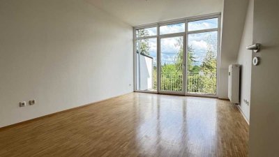 2-Zimmer-Wohnung mit Balkon am Mangfallplatz