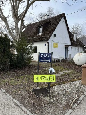 Grundstück auf Erbpacht mit altem Haus in München-Moosach