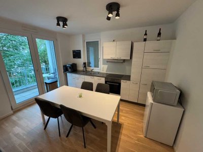 Gepflegte 2-Zimmer-Wohnung mit Balkon und Einbauküche