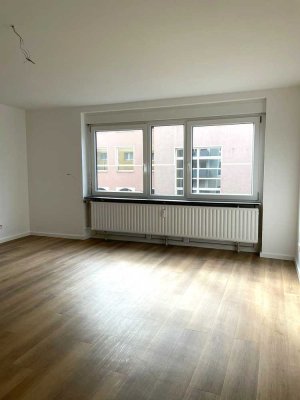 Renovierte 2-Zimmer Wohnung in zentraler Lage - ideal für Singles oder Pärchen