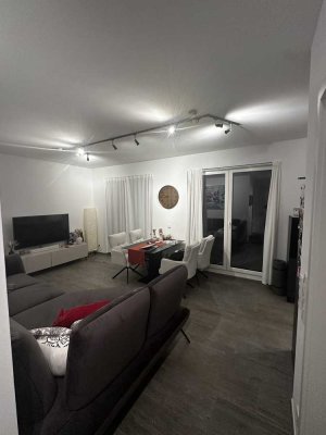 Nachmieter für 2-Zimmer-Penthousewohnung in Hürth-Efferen gesucht