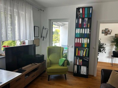 Moderne 3-Zimmer-Wohnung mit Freistellplatz am grünen Ortsrand