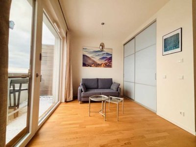 Stilvolle  1-Zimmer-Dachgeschosswohnung, voll möbliert, in Berlin-Grünau