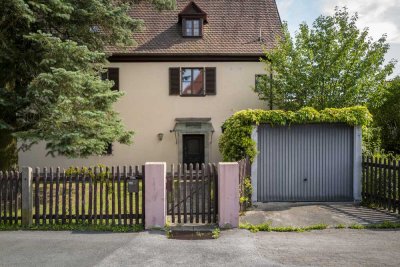 Einzigartiges Schmuckstück: Denkmalgeschütztes Einfamilienhaus in ruhiger Lage von Schwabach