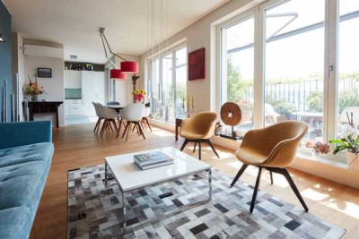 Traumhaft schönes 3-Zimmer Penthouse mit Aufdachterrasse, A/C und TG-Stellplatz in Mitte