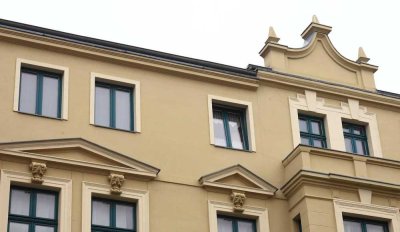 Wunderschöne 2 Zimmer-DG Wohnung mit Balkon in MD-Stadtfeld zu vermieten