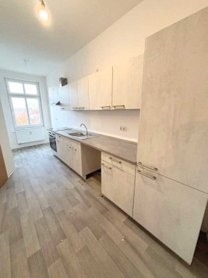 Helle Moderne 3-Zimmer-Wohnung mit Einbauküche & Aufzug in zentraler Lage von Magdeburg