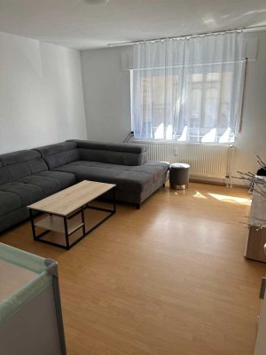 Ruhige und helle 2-Zimmer-Wohnung in zentraler Lage