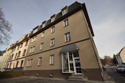gepflegte 3-Raum Wohnung mit Tageslicht Bad und Gemeinschaftsgarten