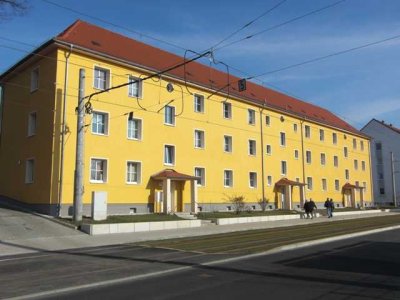 Erdgeschosswohnung mit Terrasse inkl. Stellplatz