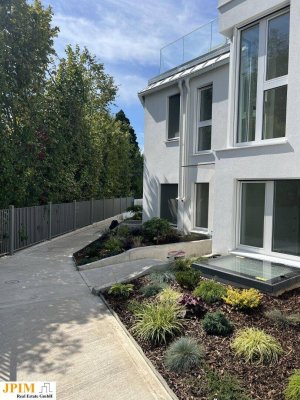 Erstbezug, modernes Reihenhaus in guter Lage