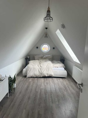 Helle 4-Zimmer-Wohnung im 2. OG mit Garage in Oldenburg-Osternburg