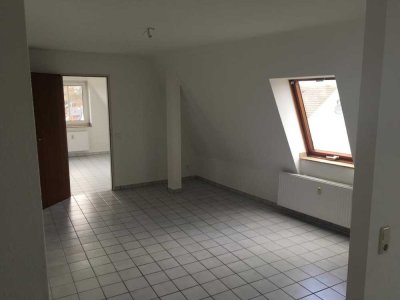 Gemütliche Dachgeschoßwohnung sucht Mieter!