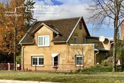 **RESERVIERT*** Kleines Wohnhaus mit großem Potential