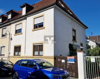 Schwetzingen: Bezauberndes 
Doppelhaus in der Innenstadt  -  nur 600 m bis zum Schloßplatz!