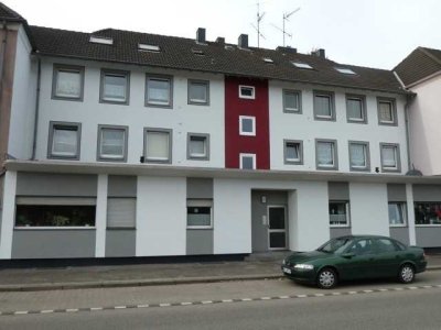 Kapitalanlage! Gepflegte 2,5-Zimmer-Dachgeschosswohnung mit Balkon  in Bottrop