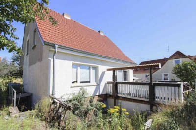 Familienidylle in Bannewitz: großzügiges EFH mit viel Potenzial und weitläufigem Garten