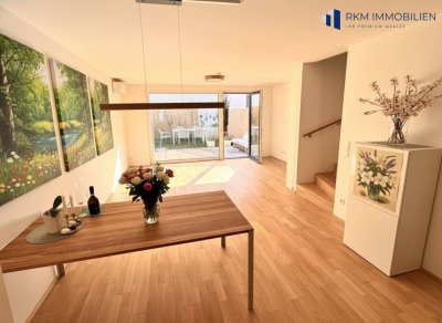 Stilvolles Reihenhaus mit Terrasse, Garten und Parkplatz