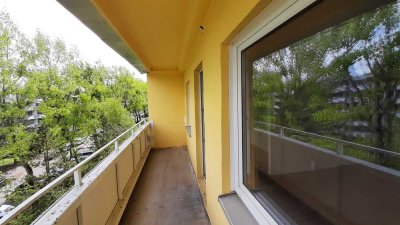 Lichtdurchflutete  3- Zimmerwohnung zu vermieten !