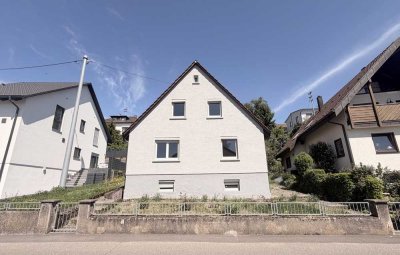Charmantes Einfamilienhaus in ruhiger Lage – modernisiert und gepflegt mit Garten