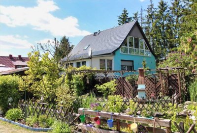 Sofort bezugsfertig! - Gepflegtes Einfamilienhaus mit Mehrgenerationen-Potenzial