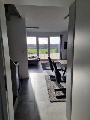 Geräumiges 4-Raum-Reihenendhaus mit gehobener Innenausstattung und einzigartigem Ausblick