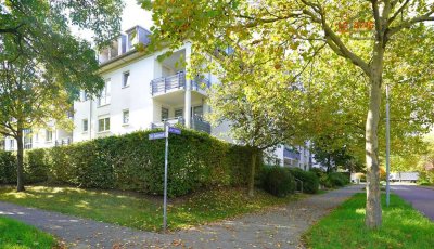 SCHICKE DG-3-RWG MIT BALKON, EBK, BAD UND TG-STELLPL. IM BELIEBTEN STADTTEIL LEIPZIG-LAUSEN