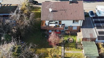 Bald frei! Einfamilienhaus mit Einliegerwohnung in begehrter Lage
