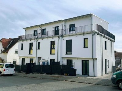 Neubau KFW55: RMH in Königstein energieeffizient, ruhig & familienfreundlich mit Garten