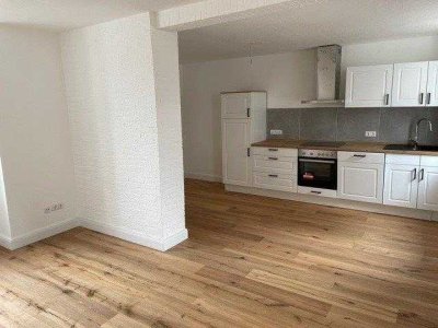 Vollsanierte Wohnung / Haus über 2 Etagen in der Weststadt Hildesheim