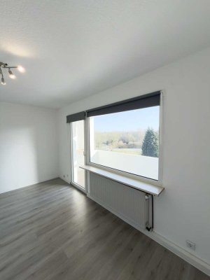 Attraktive, lichtdurchflutete 2,5-Zimmer Wohnung, frisch saniert, inkl. Einbauküche in Herne-Wanne