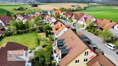 Bezugsfrei: Schicke, helle Maisonettewohnung mit Dachstudio, Balkon und Stellplätzen!