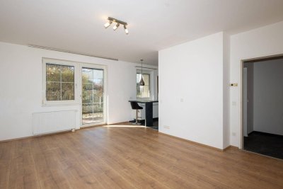 ++ Erdgeschosswohnung mit Terrasse &amp; Parkplatz in der Wienerstraße ++