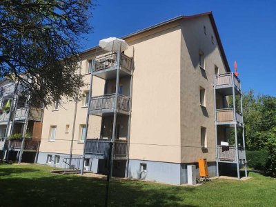 Helle 2-Zimmer-Wohnung mit Balkon im 1. OG in zentraler Lage von Jena